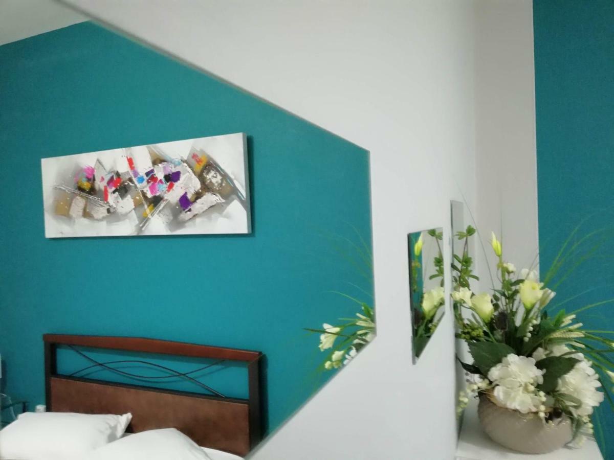 Cobalt Apartment Near Athens Airport Artemida  Eksteriør billede